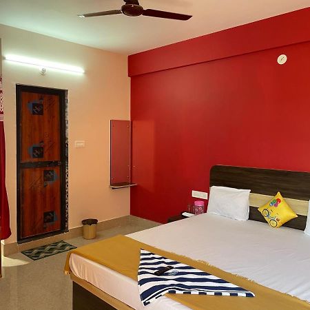 Radhika Beach Resort- Vidi Group Puri Esterno foto